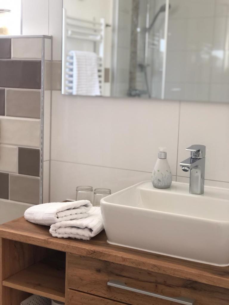 Gaestehaus Arkona 通宁 外观 照片